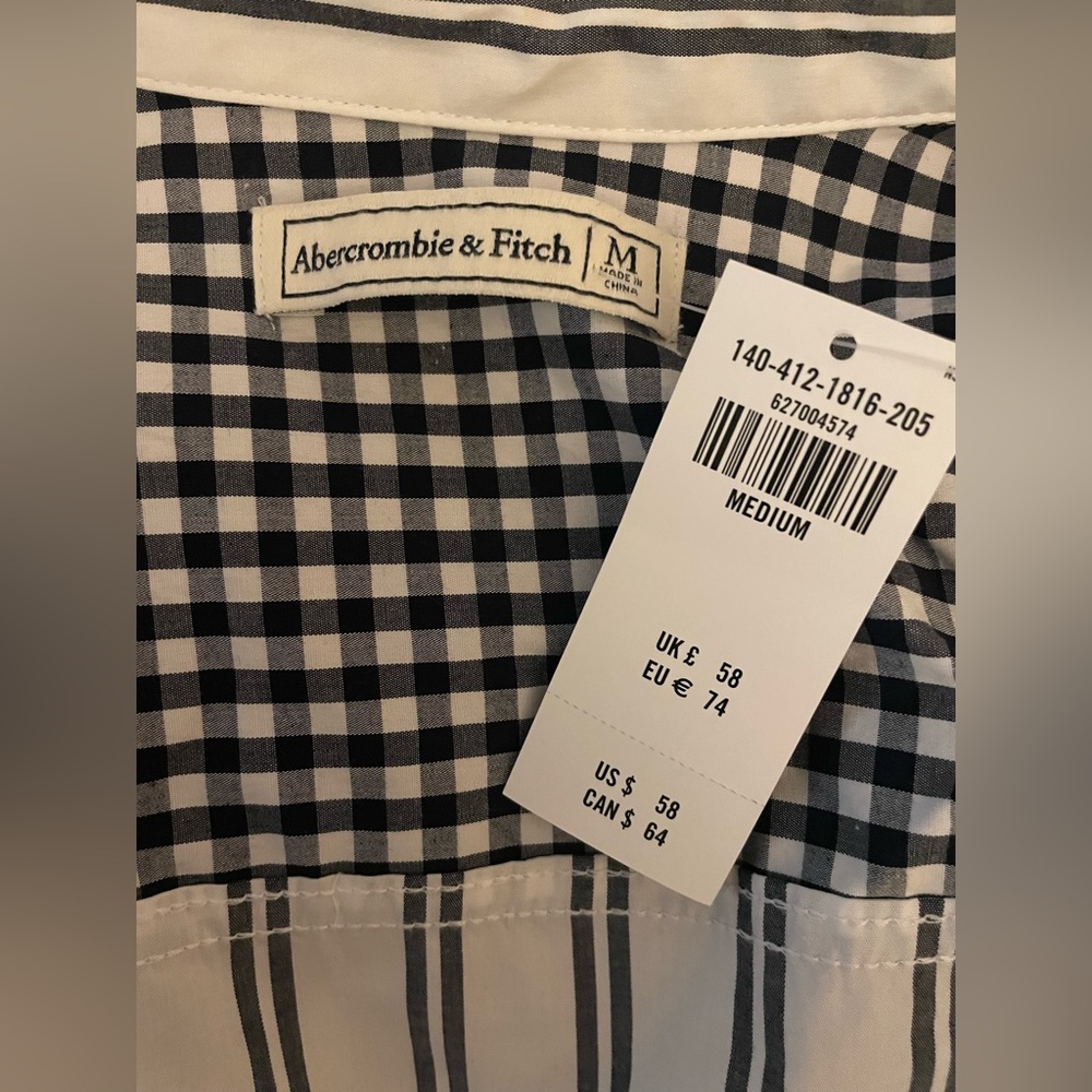 A&F buttoned shirt - Picture 6 of 7